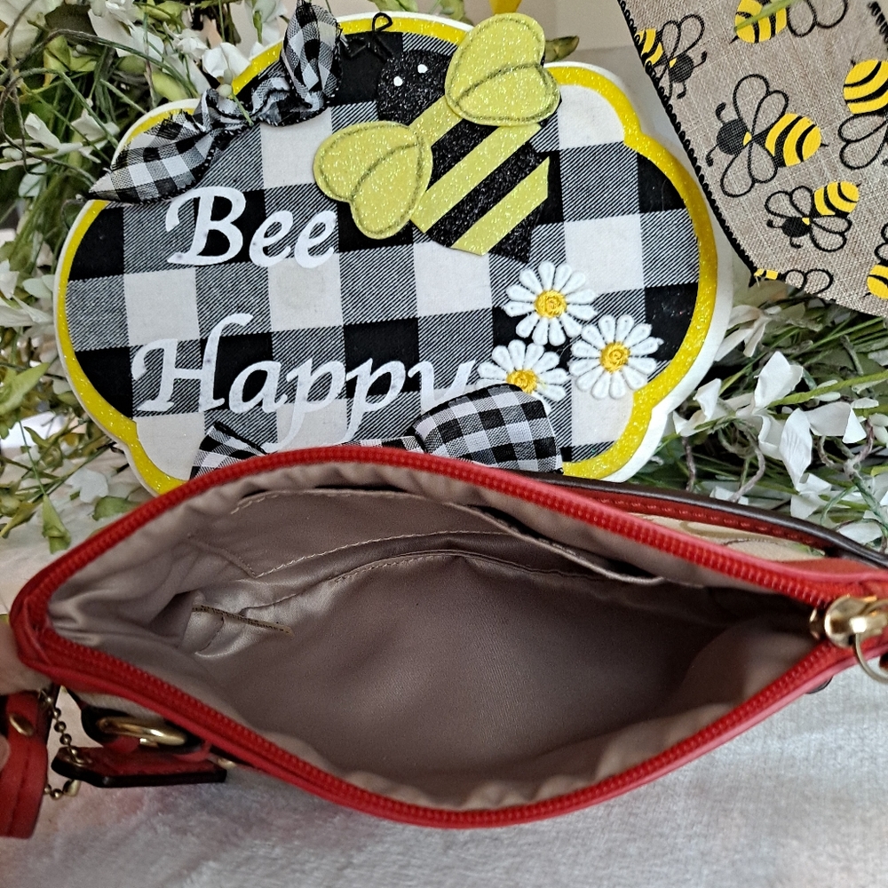 π π Coach Gallery Signature Medium Wristlet - Picture 5 of 6